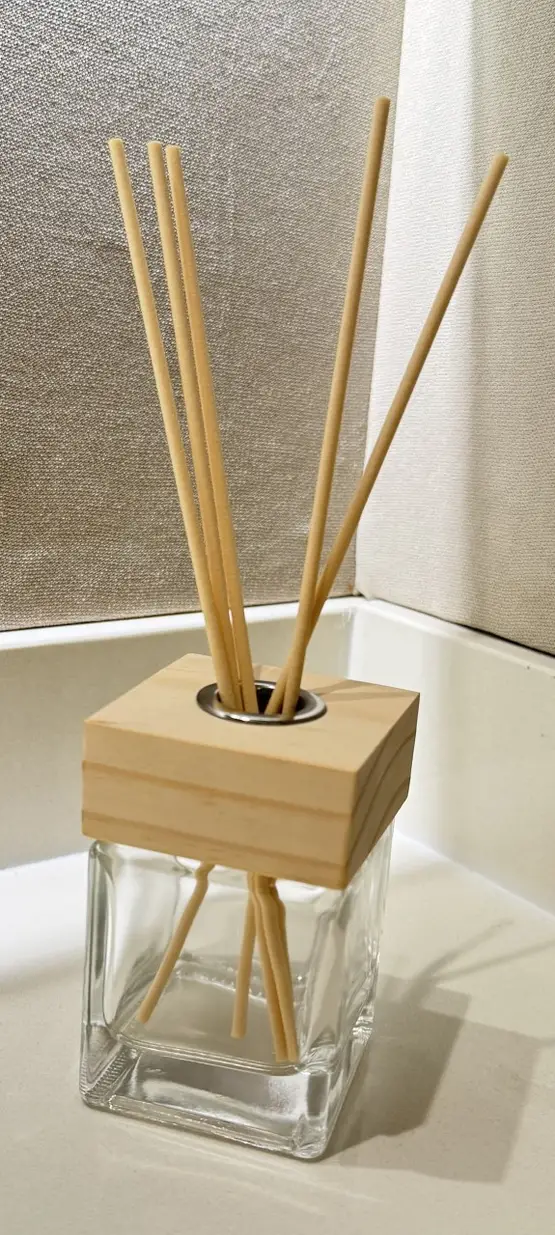 BUNGUIS DIFUSOR DE AROMAS CUADRADO CON VARILLAS