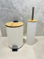 BUNGUIS SET ESCOBILLA DE BAÑO + TACHO NORDICO BLANCO