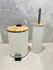 BUNGUIS SET ESCOBILLA DE BAÑO + TACHO NORDICO BLANCO