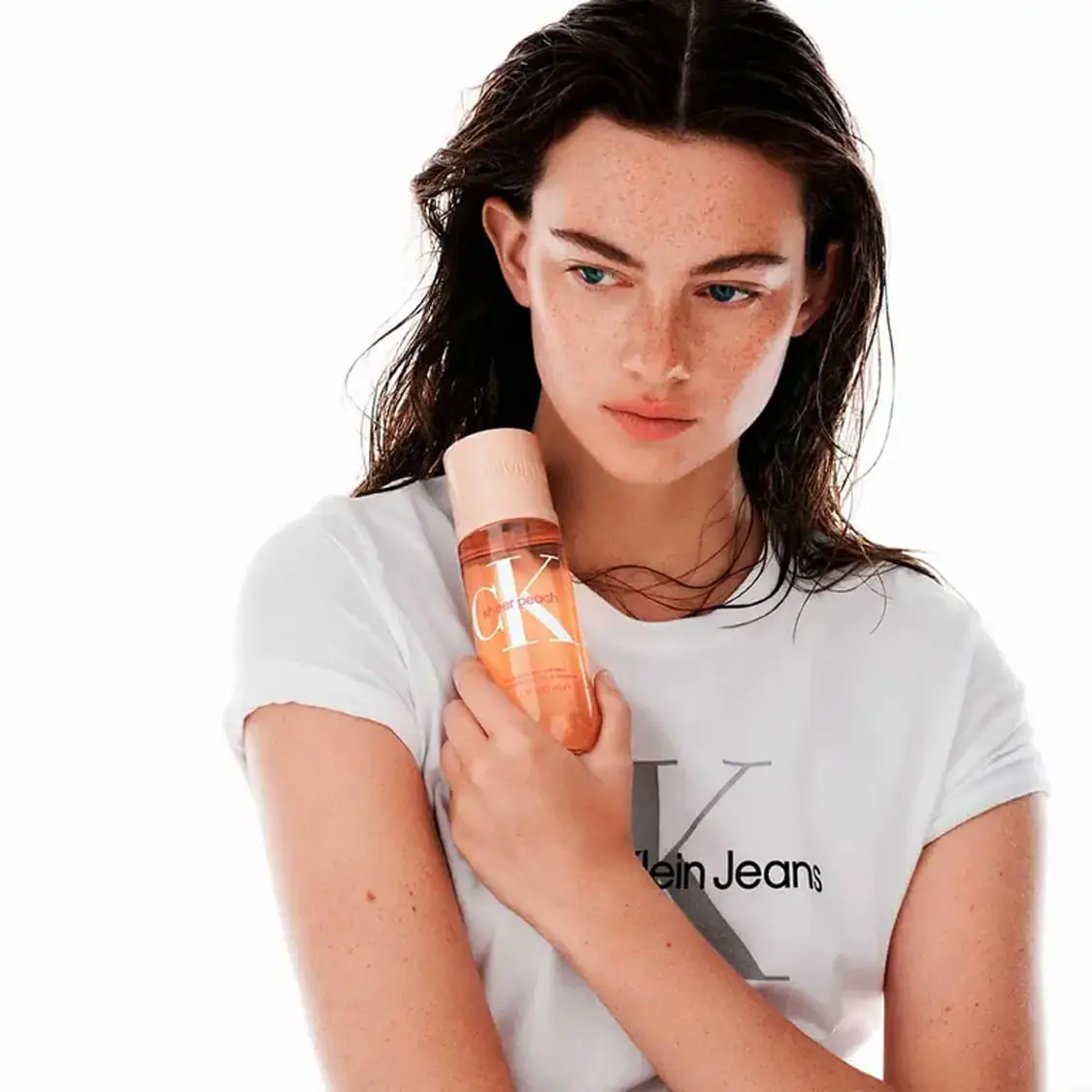 CALVIN KLEIN BODY MIST SHEER PEACH X236ML