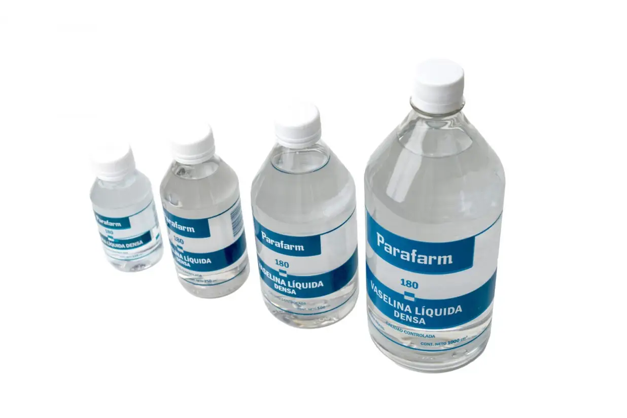 PARAFARM VASELINA LÍQUIDA PURA 250 ML