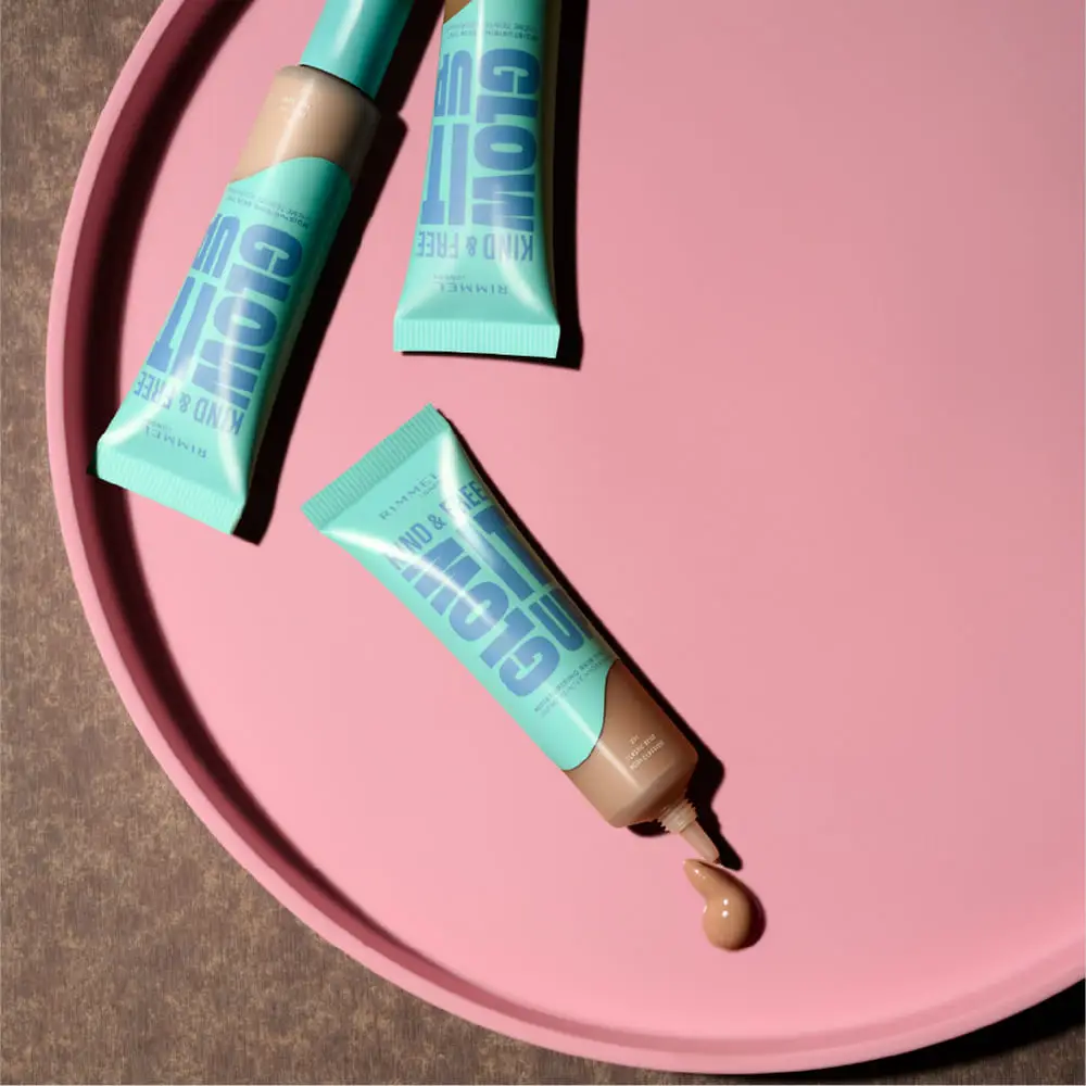 RIMMEL KIND&amp;FREE BASE MATTE 400